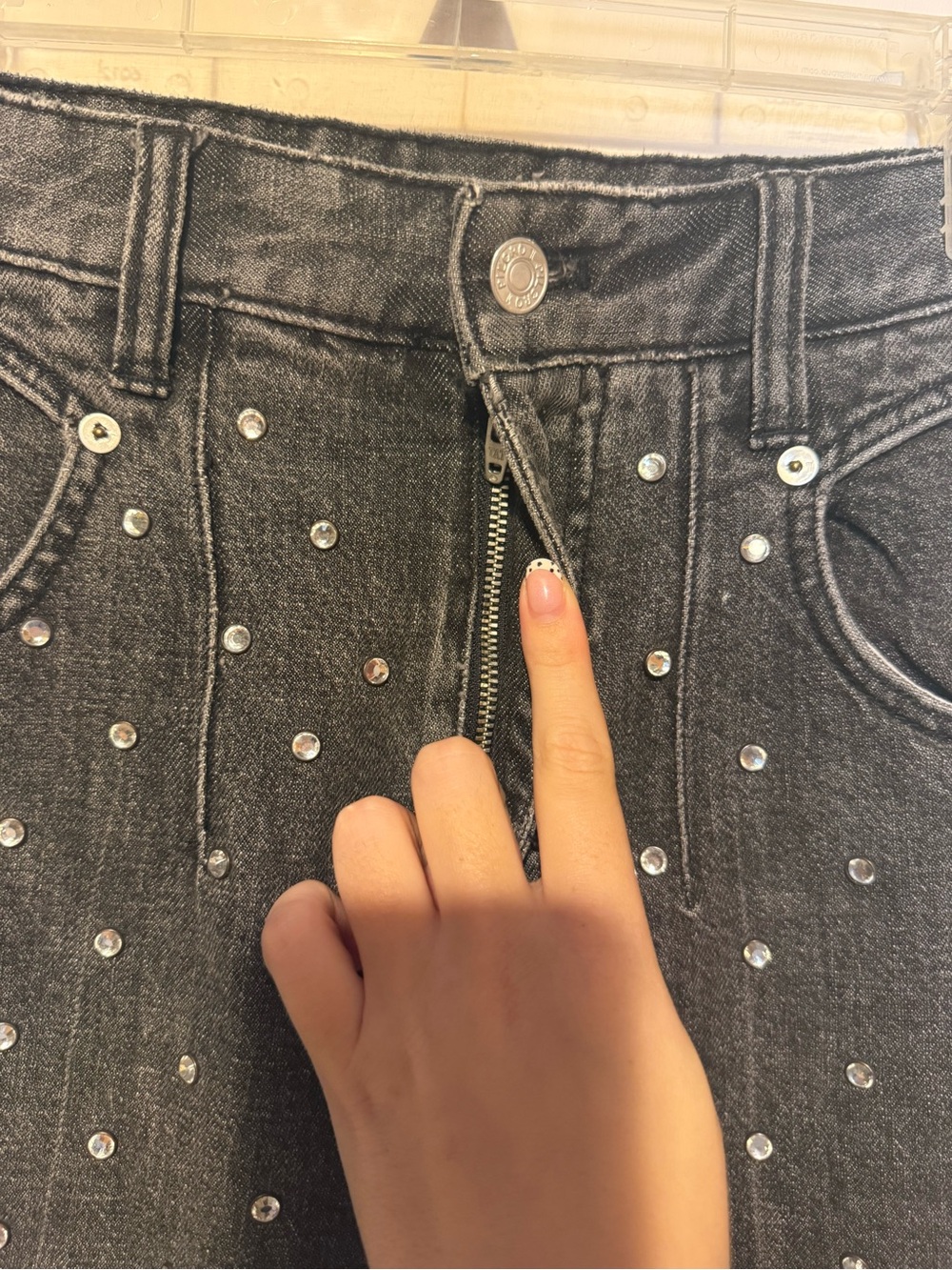 Pilcro Anthropologie Ultra High-Rise Beaded Straight Jeans Black Slim Cut Sz 26 - Picture 5 of 10